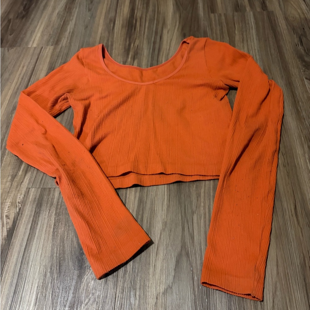 Women's Orange Ribbed Long-Sleeve Crop Top